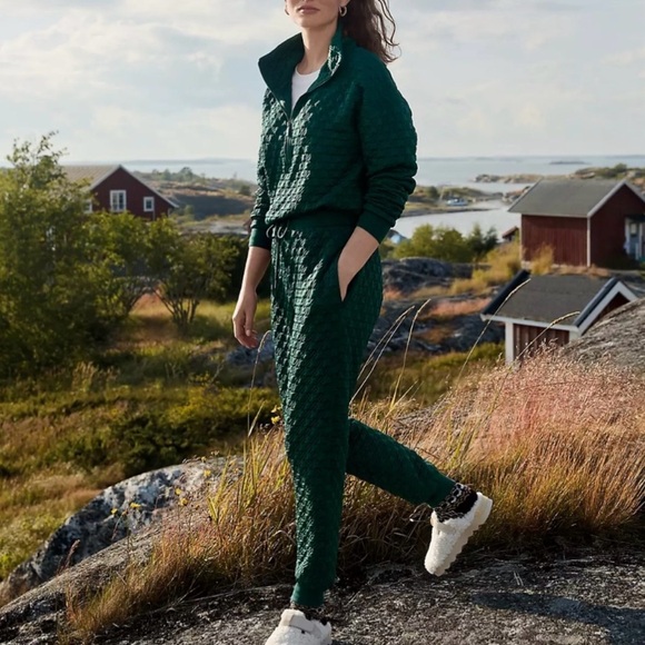 Lou & Grey Pants - Lou & Grey Green Quilted Women's Lounge Wear Set